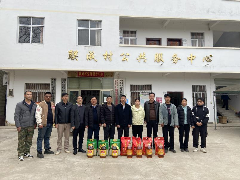 慰問(wèn)暖人心，關(guān)懷傳黨情